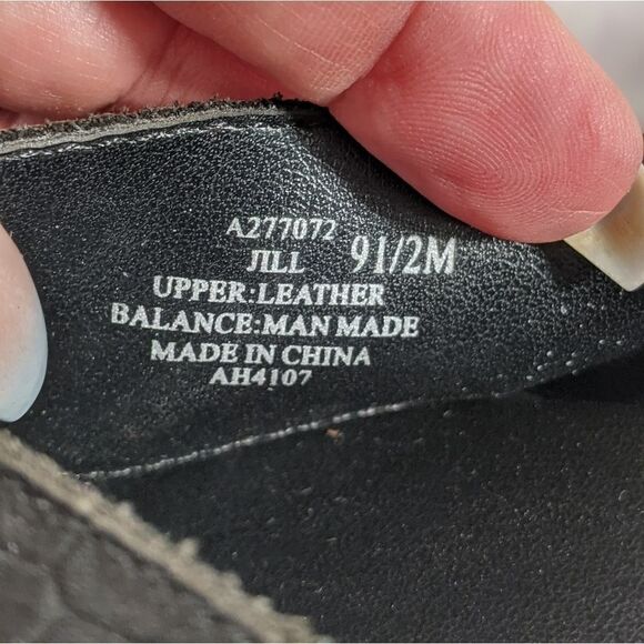 Logo by Lori Goldstein 'Jill' Leather Sandals - Picture 7 of 10